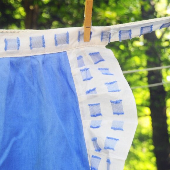 VTG Blue & White Hostess Half Apron Pleated Trim w/ Squares Semi-Circle Shape - Picture 3 of 8